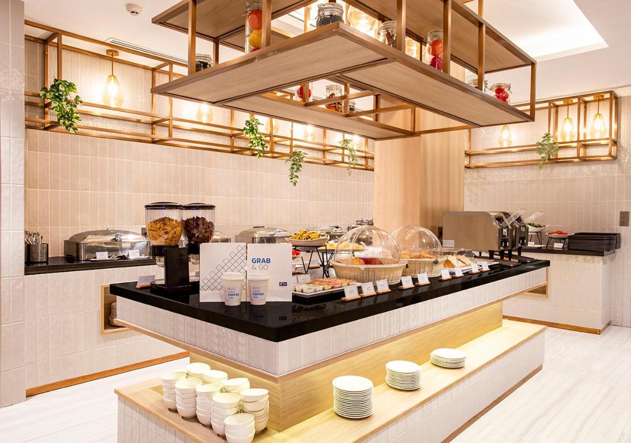 Holiday Inn Express & Suites Bangkok Central Pier By Ihg Exteriér fotografie