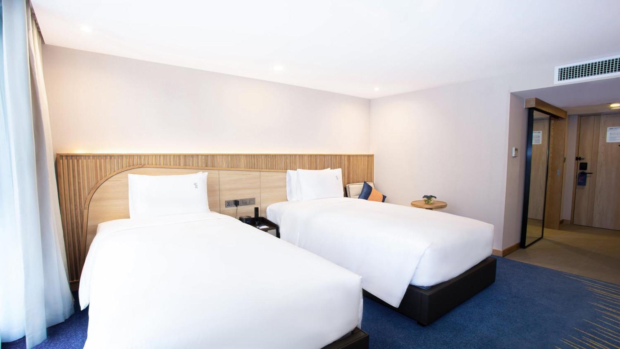 Holiday Inn Express & Suites Bangkok Central Pier By Ihg Exteriér fotografie