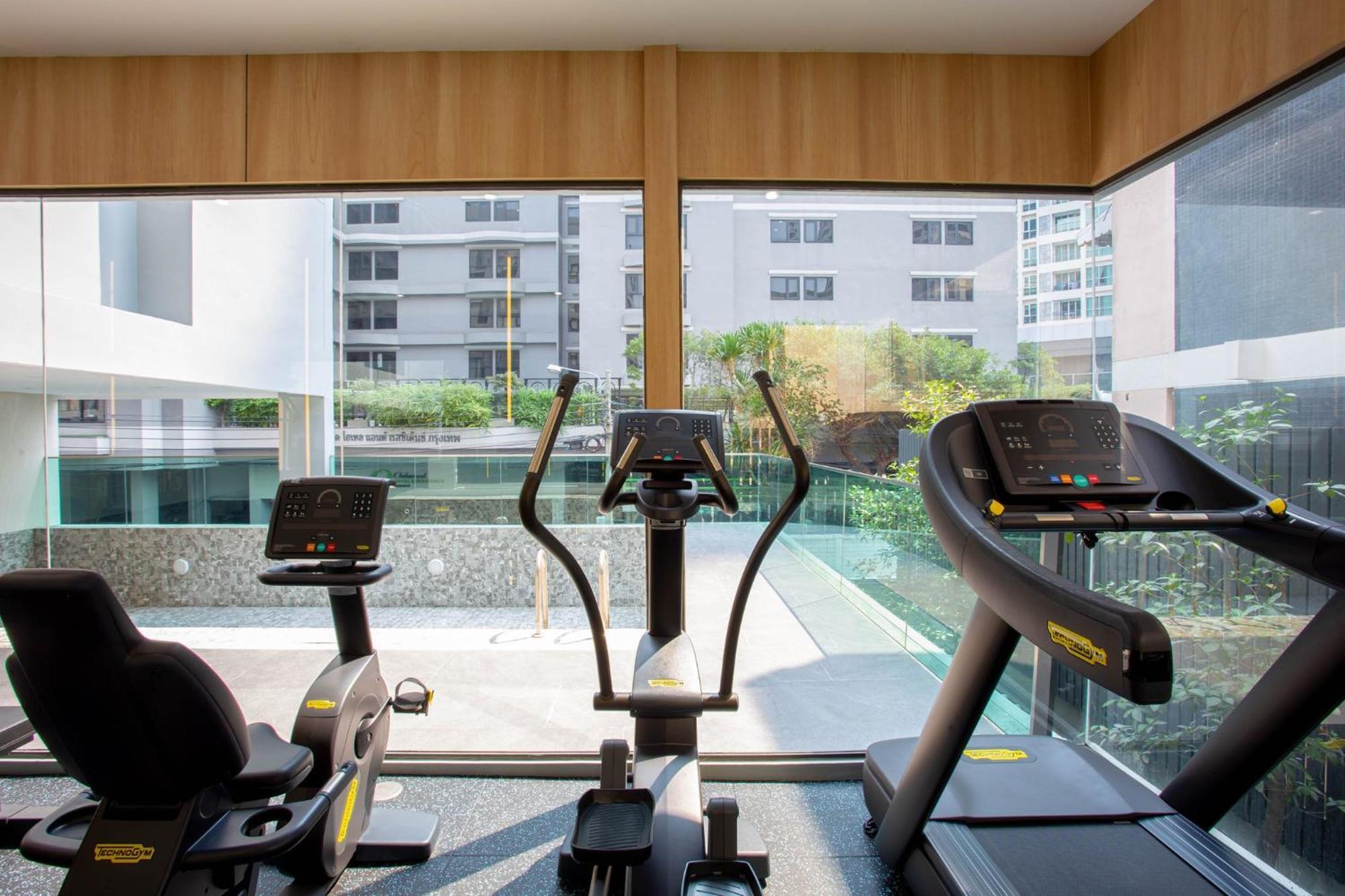 Holiday Inn Express & Suites Bangkok Central Pier By Ihg Exteriér fotografie
